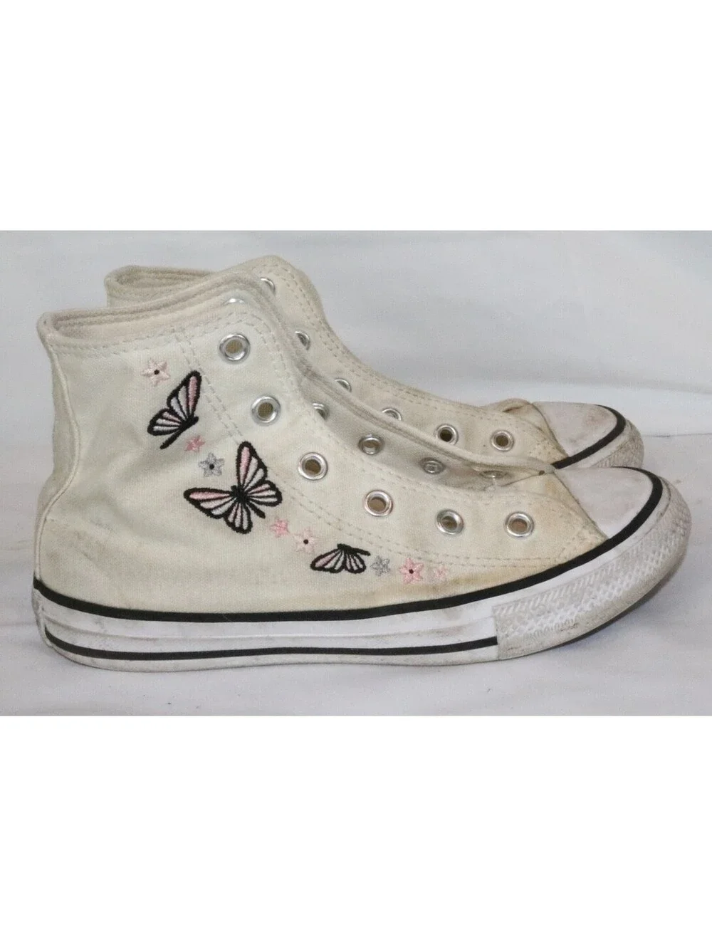 Converse product pair